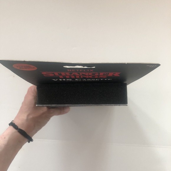 Stranger Things Netflix Retro VHS Video Cassette Kitchen Sponge Set Gag Gift NEW - Picture 4 of 7